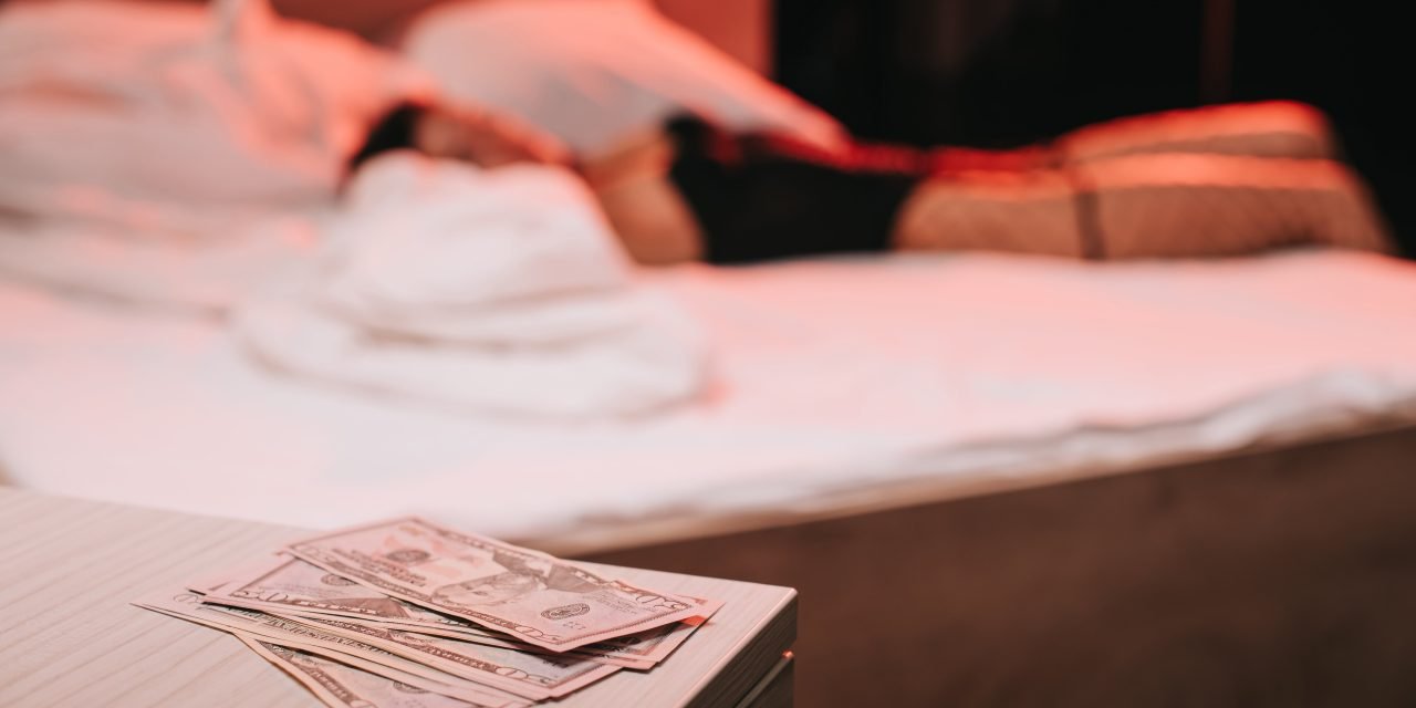 Exploring the World of Escort Services: What to Expect