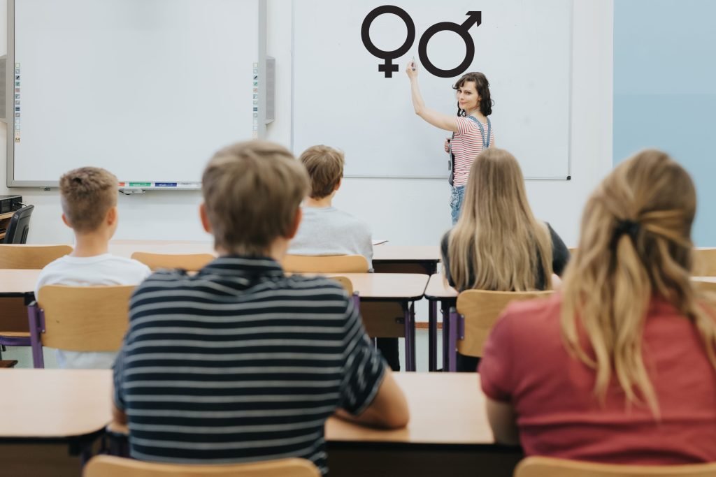 The Importance Of Sex Education: Why We Need It Now More Than Ever 2 56.2 Min Girls.co.uk