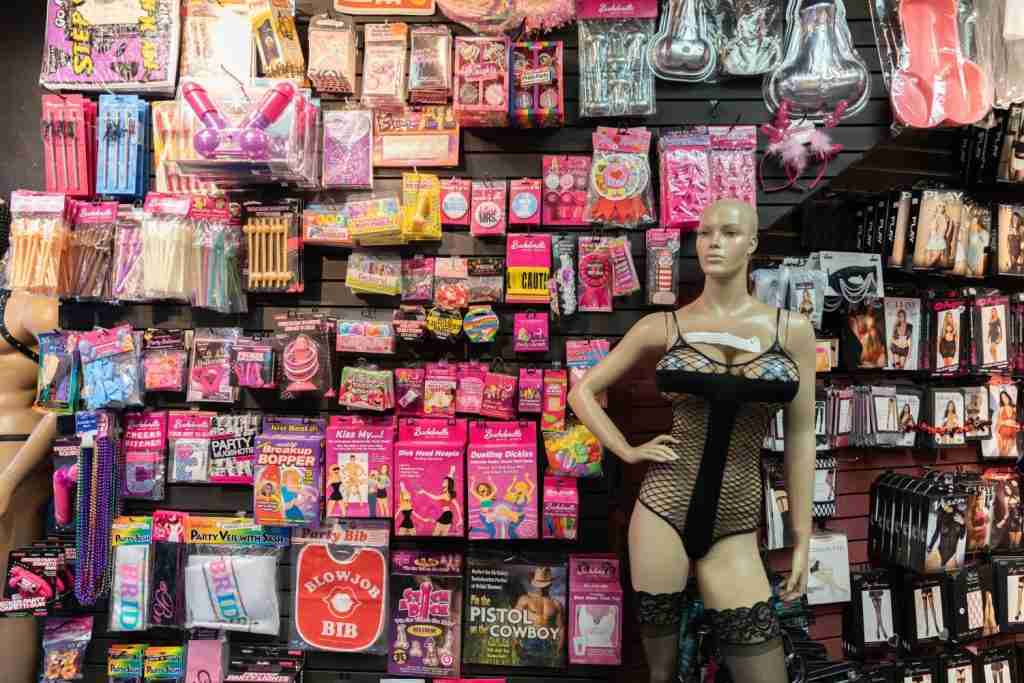 Are There Any Uk Banks Which Are “Adult Business” Friendly? 2 89.2 Girls.co.uk