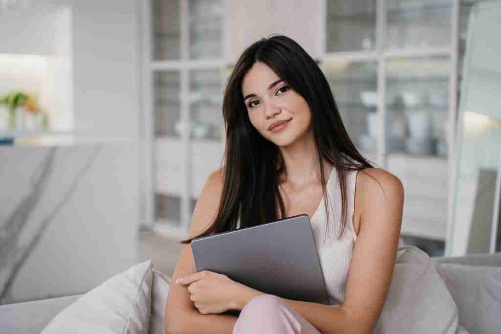 Opening A Bank Account For Adult Businesses 3 125.4 Girls.co.uk