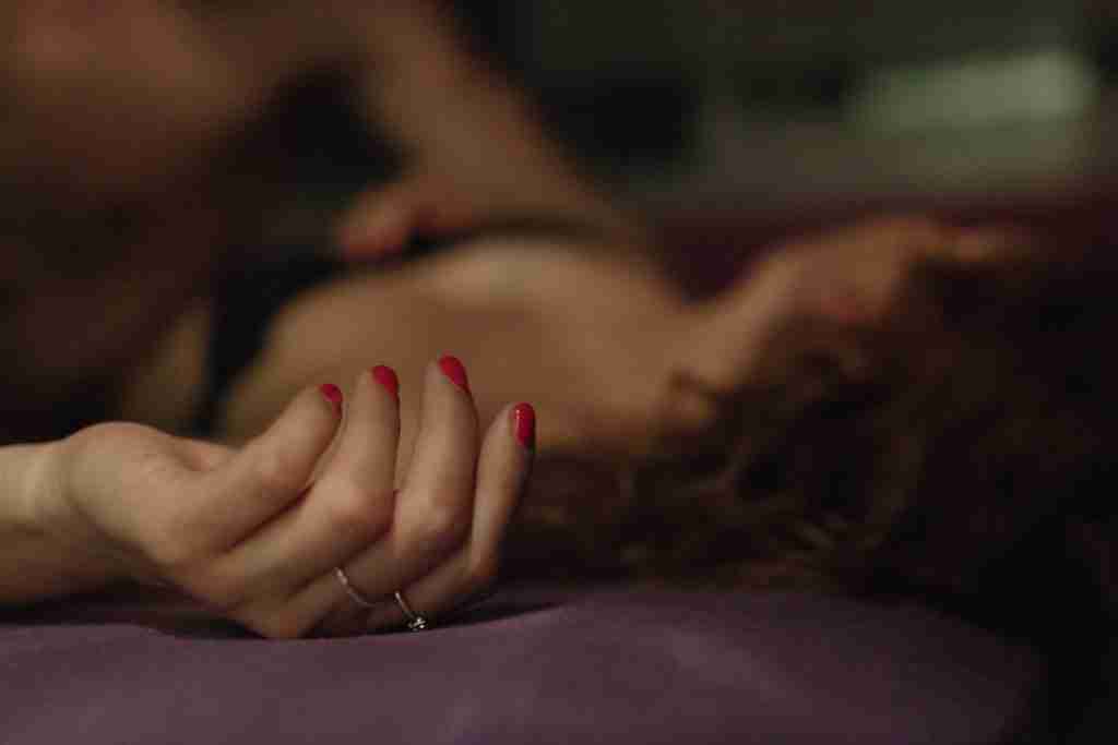 5 Sex Problems Even Hot Couples Face 6 129.5 5 Sex Problems Even Hot Couples Face Girls.co.uk