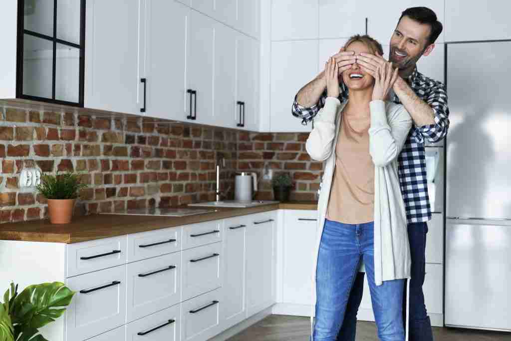 5 Ways To Keep The Spark Alive In A Long-Distance Relationship 2 148.2 Girls.co.uk