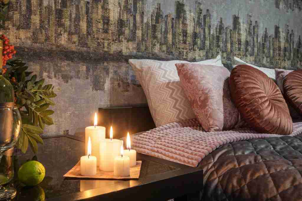 5 Sensual Sex Ideas For Couples Who Want To Slow Things Down 3 Romantic Bedroom