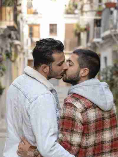 Gay Dating Ashford