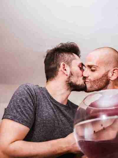 Gay Dating Cowes