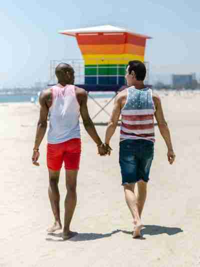 Gay Dating Stroud