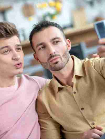 Gay Dating Viewpark