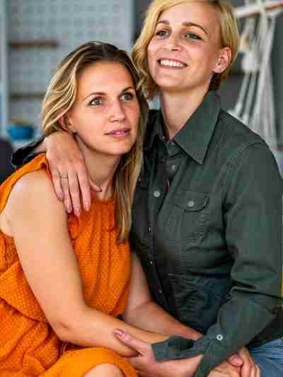 Lesbian Dating Bath