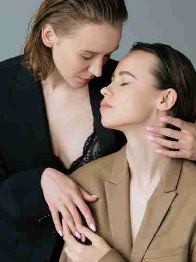 Lesbian Dating Burnley