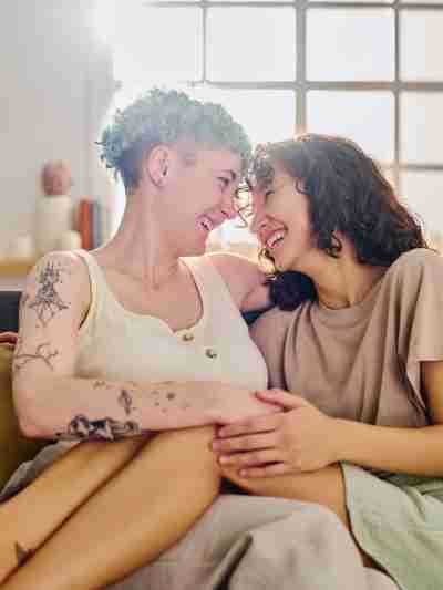 Lesbian Dating Chesterfield