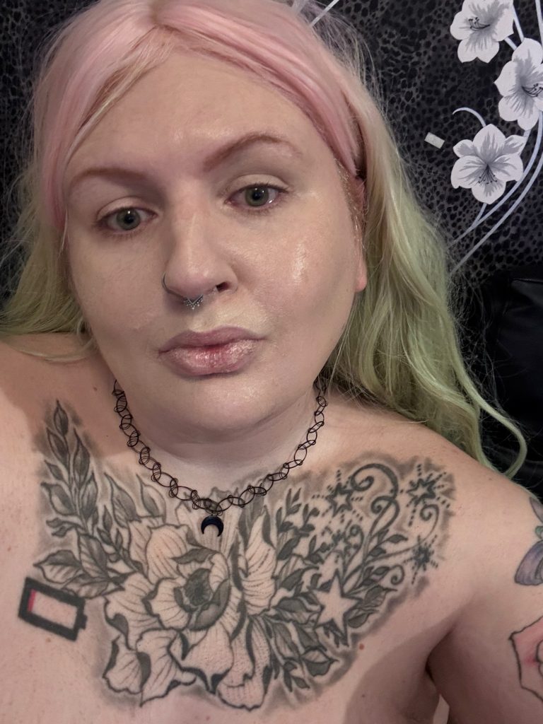 Curvy Filth 🖤