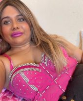 Sexy pretty BBW Pakistani