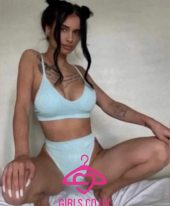 🍑 Sexy Brunette 😘❤️
