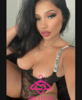 Wanna have fun with Sandra Peruvian Papi ? 😛 Duo available